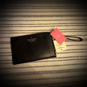 Kate Spade Wristlet BRAND NEW